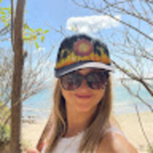 Meet your Posher, Dana